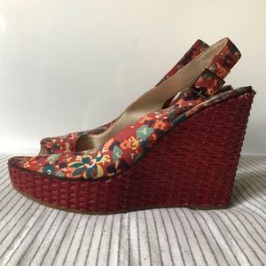 MARC JACOBS floral wedges. Sz 9 EU 40